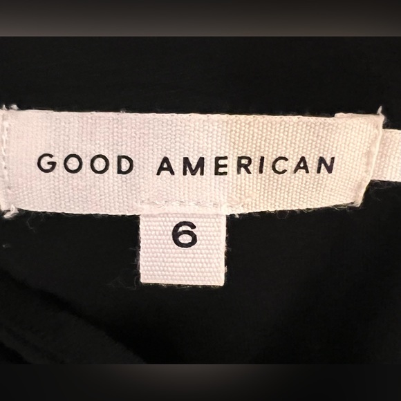 Good American 90’s Hot Shoulder One Piece in Black - Picture 8 of 8